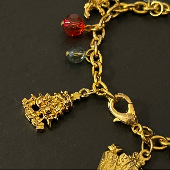 Vintage Gold Tone Christmas Beaded Charm Bracelet - Picture 3 of 16